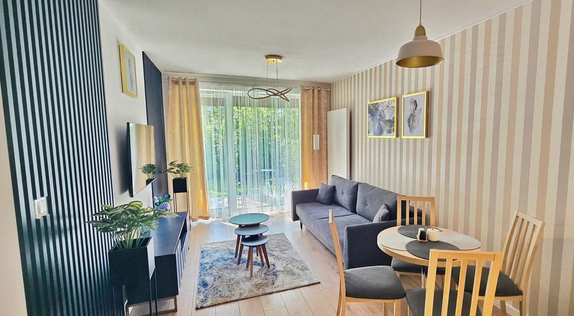 Apartament Whiteblue Kolobrzeg Z Duzym Ogrodkiem - 100 M Od Plazy! Whiteblue Kolberg Apartment Mit Grossem Garten - 100 M Vom Strand Entfernt! Whiteblue Kolobrzeg Apartman S Velkou Zahradou - 100 M Od Plaze! 외부 사진