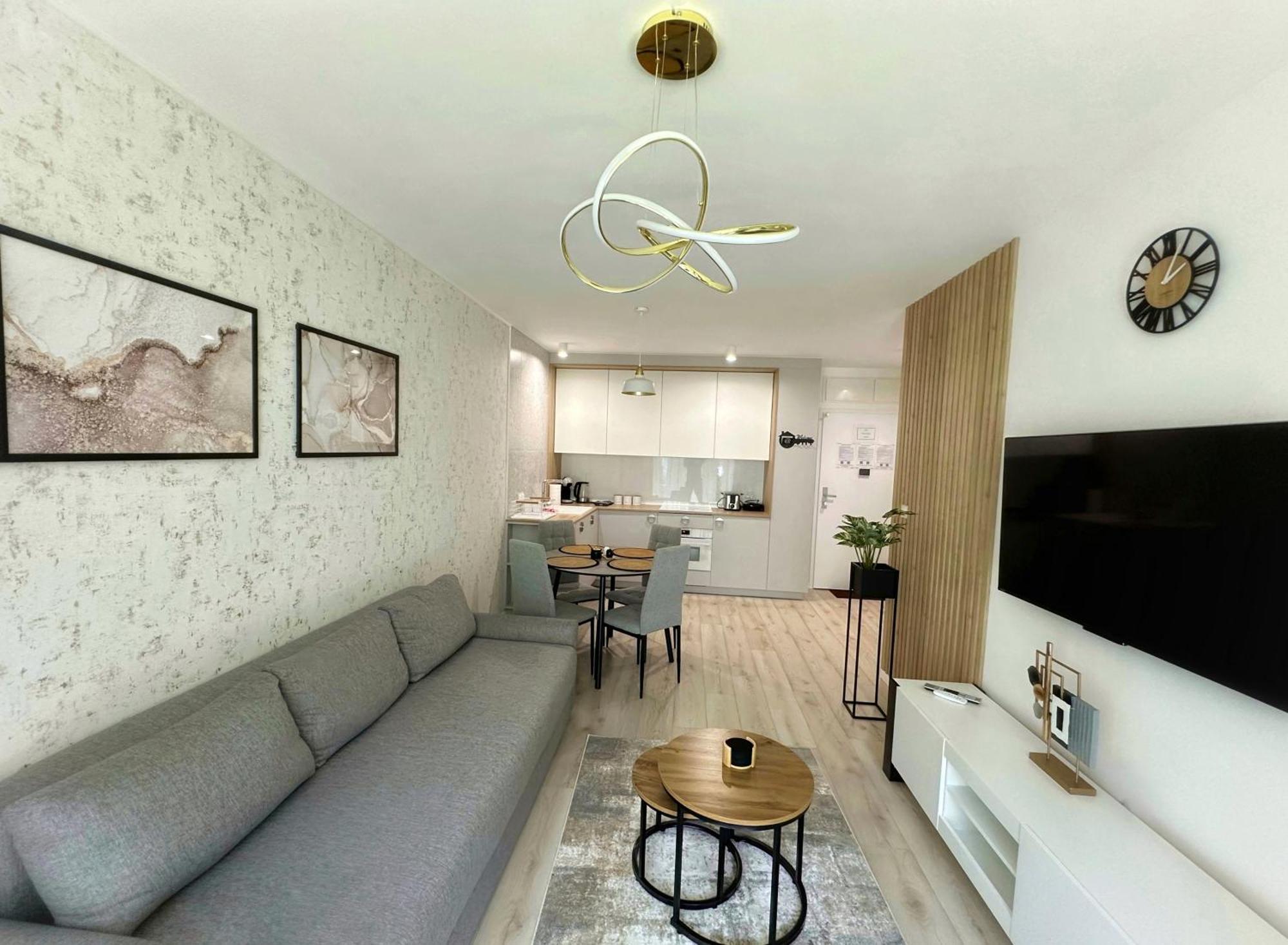 Apartament Whiteblue Kolobrzeg Z Duzym Ogrodkiem - 100 M Od Plazy! Whiteblue Kolberg Apartment Mit Grossem Garten - 100 M Vom Strand Entfernt! Whiteblue Kolobrzeg Apartman S Velkou Zahradou - 100 M Od Plaze! 외부 사진